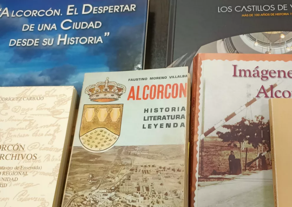 Muestra de libros sobre Alcorcón